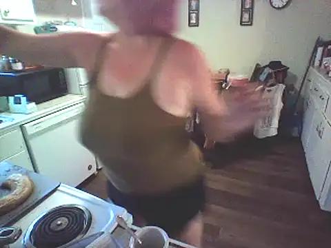 Big-Tits-McGee from StripChat is Freechat