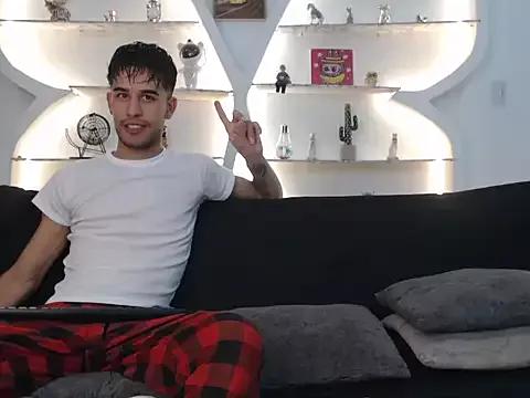 BIG_COCKS from StripChat is Freechat