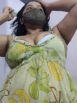 BigAssSarah from StripChat is Freechat