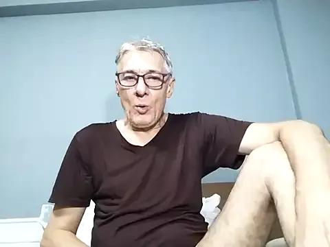 Photos of BIGUNCUTHARDCOCK from StripChat is Freechat