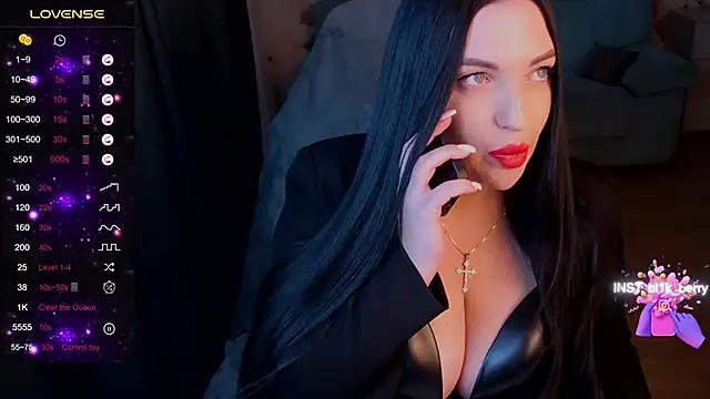 Check-out our cam rooms range and converse on a personal level with our delicious livecams streamers, showing off their spicy curves and toys.