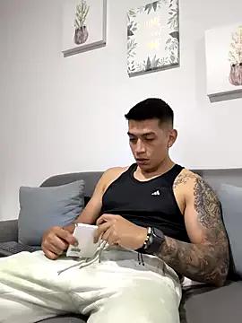 blackbullger_ from StripChat is Freechat