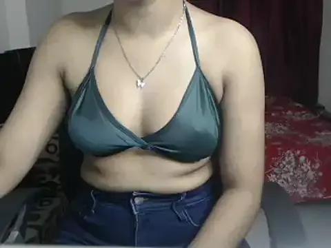 BlackMagicQween from StripChat is Freechat