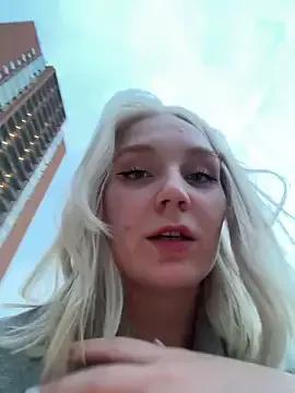 Blond_doll from StripChat is Freechat