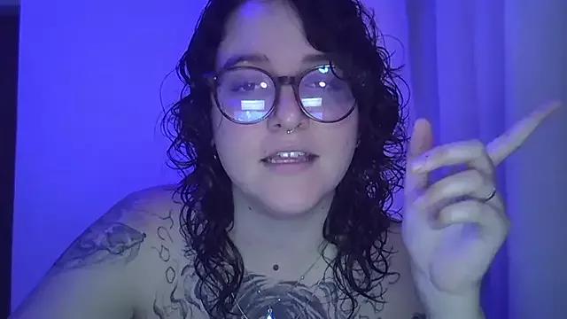 Blue_Liz from StripChat is Freechat