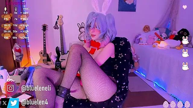 Check-out our cam rooms range and converse on a personal level with our delicious livecams streamers, showing off their spicy curves and toys.