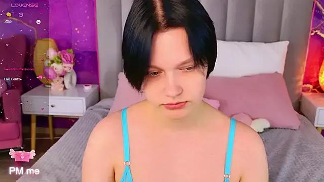 Check-out our cam rooms range and converse on a personal level with our delicious livecams streamers, showing off their spicy curves and toys.