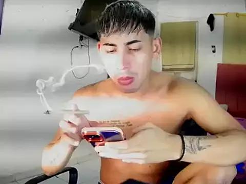 boy_latino_sex from StripChat is Freechat