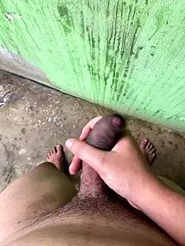boysquirt from StripChat is Freechat