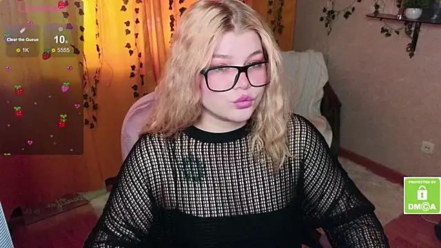Bratz_Chloe_ from StripChat is Freechat