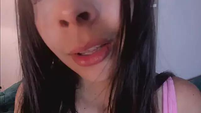 BrendaBrooks from StripChat is Freechat