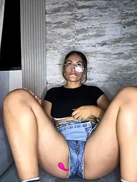 Check-out our cam rooms range and converse on a personal level with our delicious livecams streamers, showing off their spicy curves and toys.