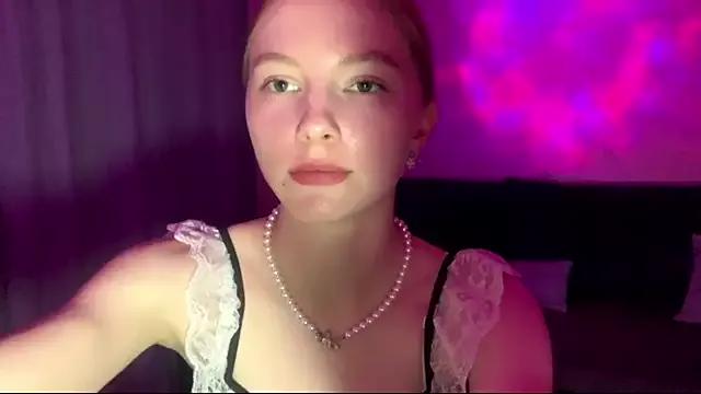 BrightAnnie from StripChat is Freechat