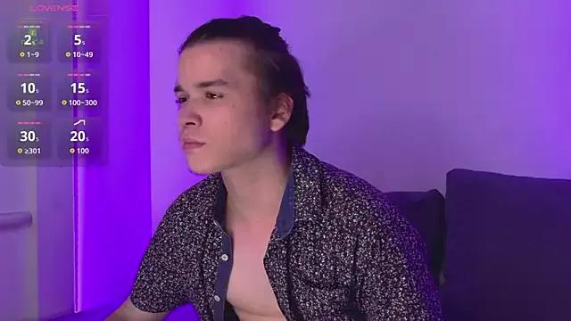 BrodyEvans from StripChat is Freechat