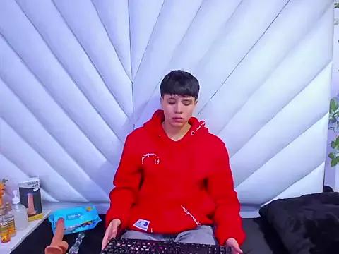 Check-out our cam rooms range and converse on a personal level with our delicious livecams streamers, showing off their spicy curves and toys.