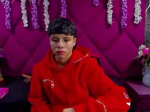 Check-out our cam rooms range and converse on a personal level with our delicious livecams streamers, showing off their spicy curves and toys.