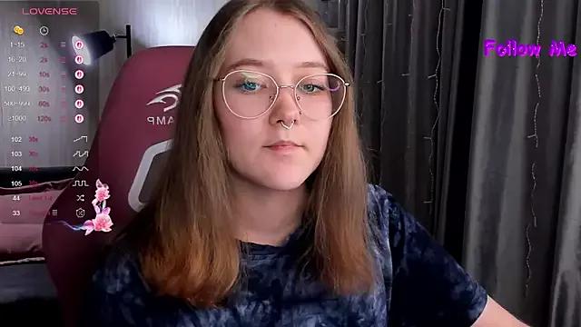 bunny_bubble from StripChat is Freechat