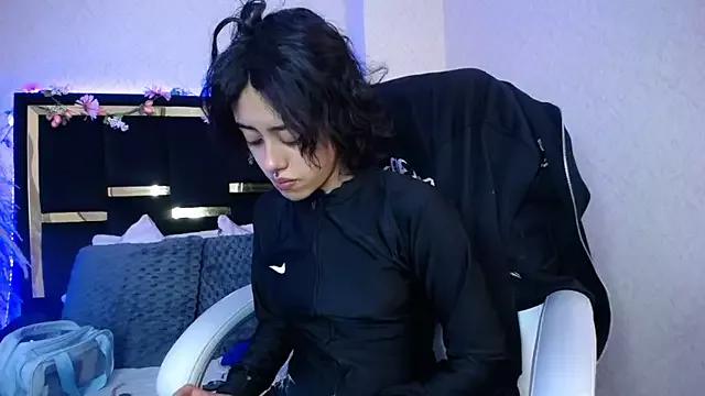 Bunny_O from StripChat is Freechat
