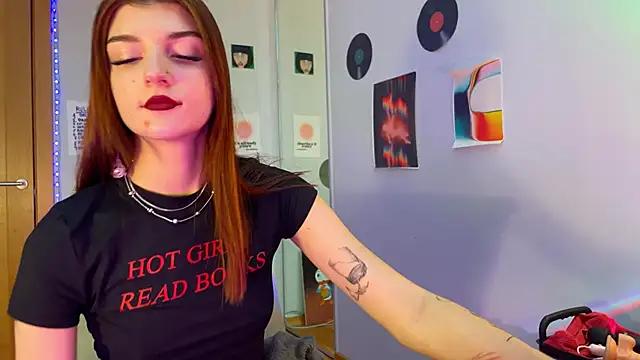Check-out our cam rooms range and converse on a personal level with our delicious livecams streamers, showing off their spicy curves and toys.