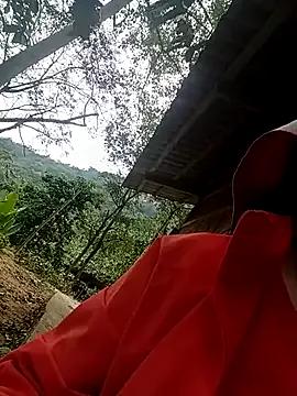 callistra from StripChat is Freechat