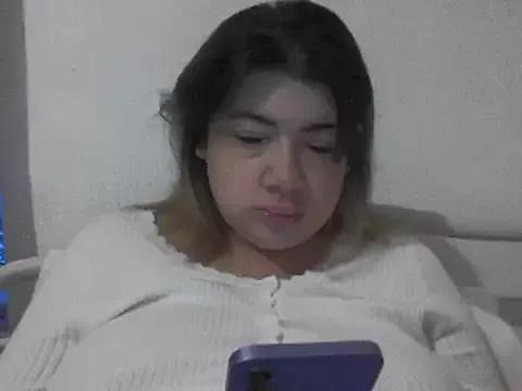 CamilaCherryX from StripChat is Freechat
