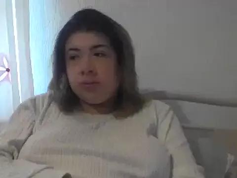 CamilaCherryX from StripChat is Freechat