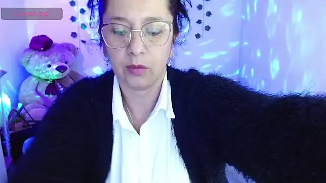 camilalatti from StripChat is Freechat