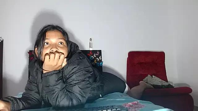 camilavagina24 from StripChat is Freechat