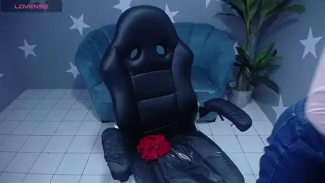 Check-out our cam rooms range and converse on a personal level with our delicious livecams streamers, showing off their spicy curves and toys.