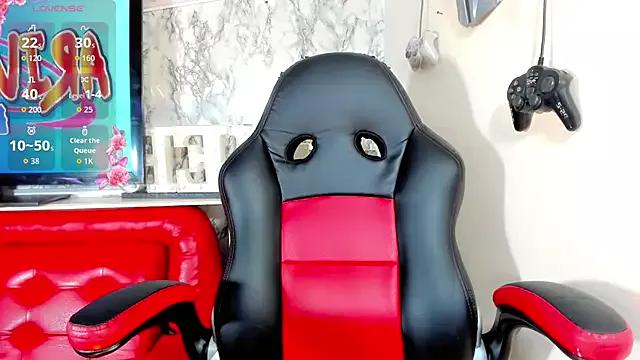 Check-out our cam rooms range and converse on a personal level with our delicious livecams streamers, showing off their spicy curves and toys.