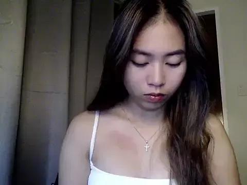 candycrushyyy from StripChat is Freechat