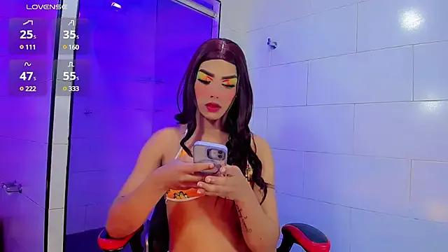 caribbean_passion_ from StripChat is Freechat