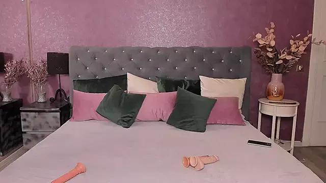 Check-out our cam rooms range and converse on a personal level with our delicious livecams streamers, showing off their spicy curves and toys.