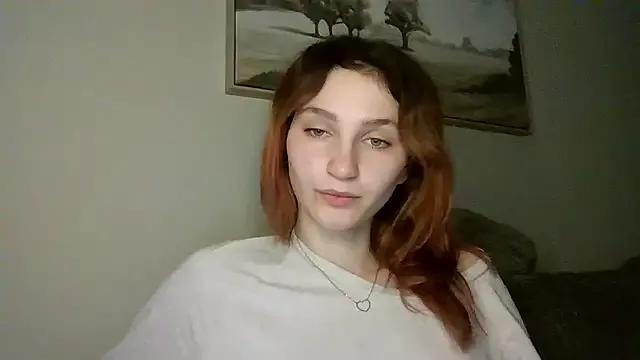 CarmelinaShow from StripChat is Freechat