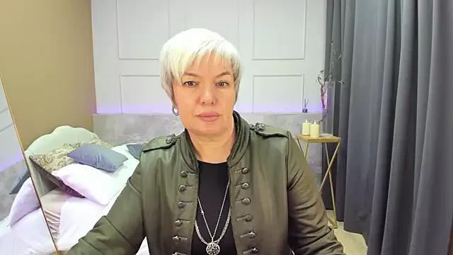 CarmenSoft from StripChat is Freechat