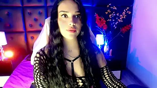 Check-out our cam rooms range and converse on a personal level with our delicious livecams streamers, showing off their spicy curves and toys.