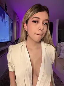 Check-out our cam rooms range and converse on a personal level with our delicious livecams streamers, showing off their spicy curves and toys.