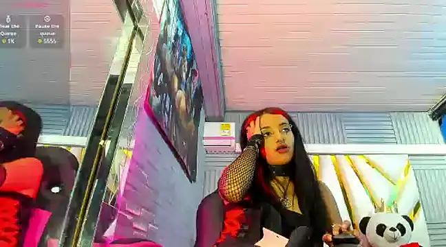 Check-out our cam rooms range and converse on a personal level with our delicious livecams streamers, showing off their spicy curves and toys.