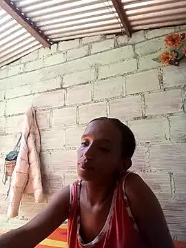 CarolineHans from StripChat is Freechat