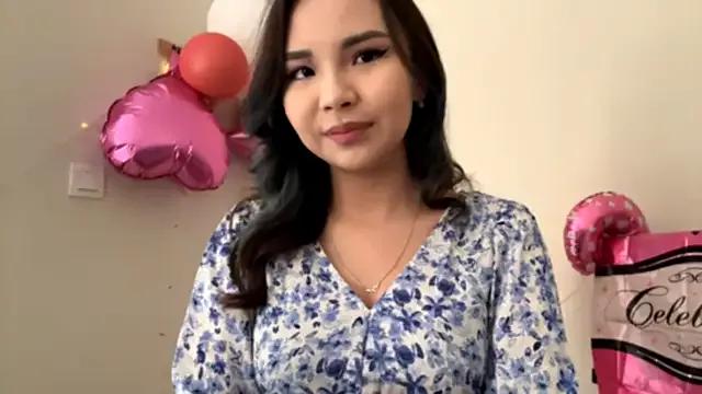 CarollFalick from StripChat is Freechat