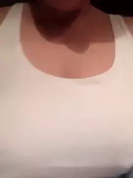 Cassandrina1 from StripChat is Freechat