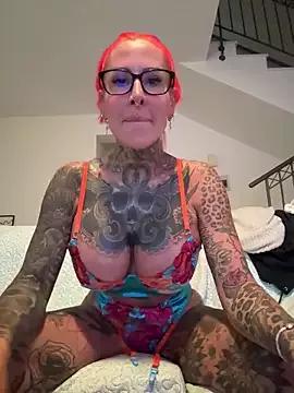 Photos of CatCoxx from StripChat is Freechat