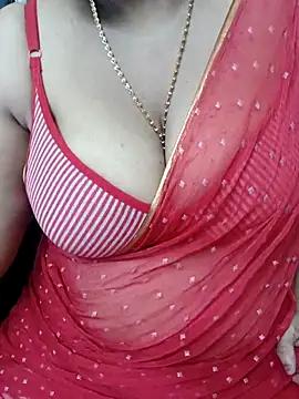 Cathrina-rose from StripChat is Freechat