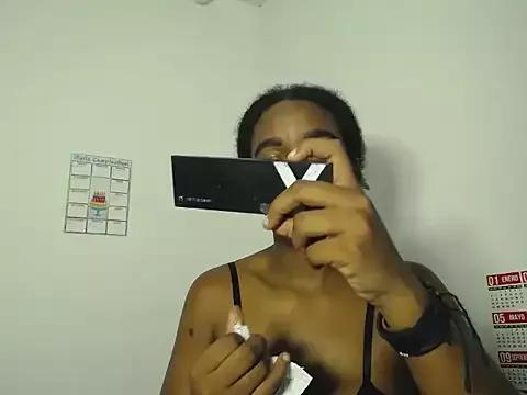 cattleya_hotgirl from StripChat is Freechat