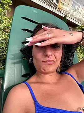Celine_charme from StripChat is Freechat