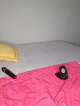 CertifiedhottieXOXO from StripChat is Freechat