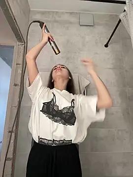 CharleneWoods from StripChat is Freechat