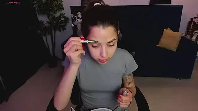 CharleneWoods from StripChat is Freechat