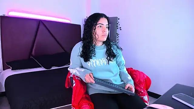 Check-out our cam rooms range and converse on a personal level with our delicious livecams streamers, showing off their spicy curves and toys.
