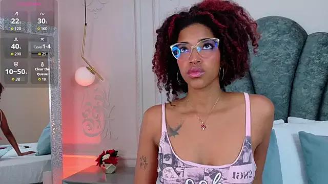 Charlotte-Novac from StripChat is Freechat